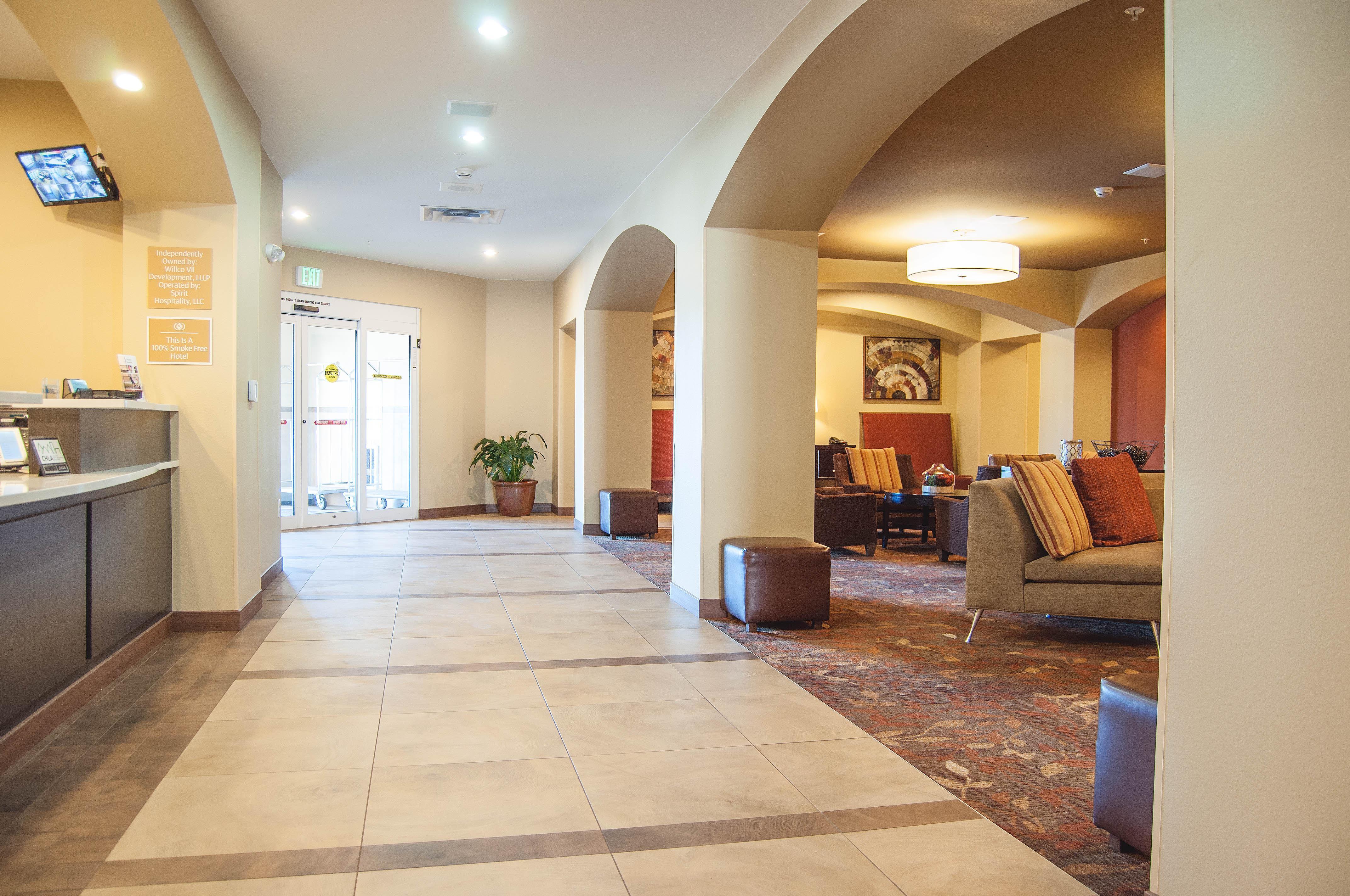 Candlewood Suites Denver North - Thornton By Ihg Экстерьер фото