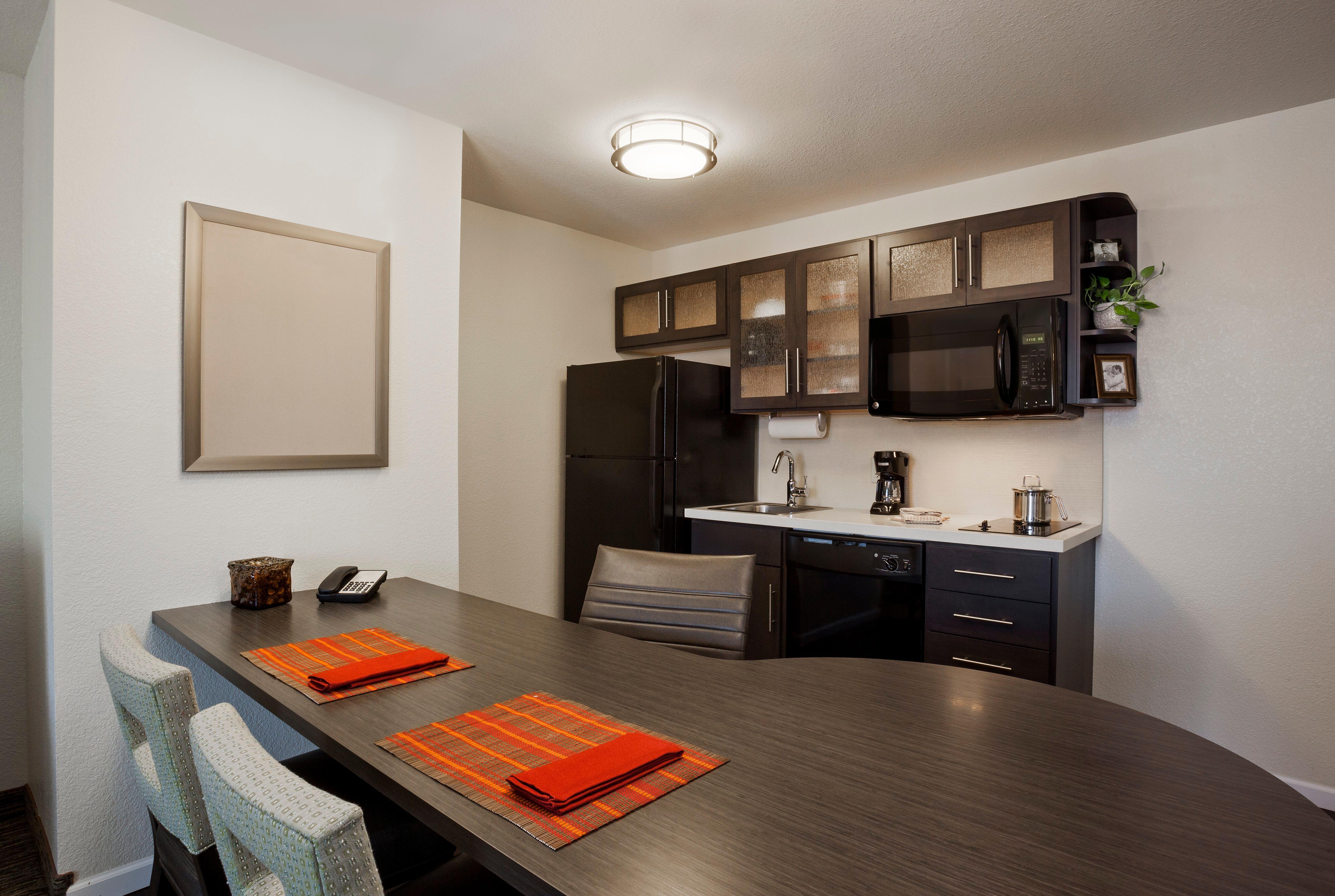 Candlewood Suites Denver North - Thornton By Ihg Экстерьер фото